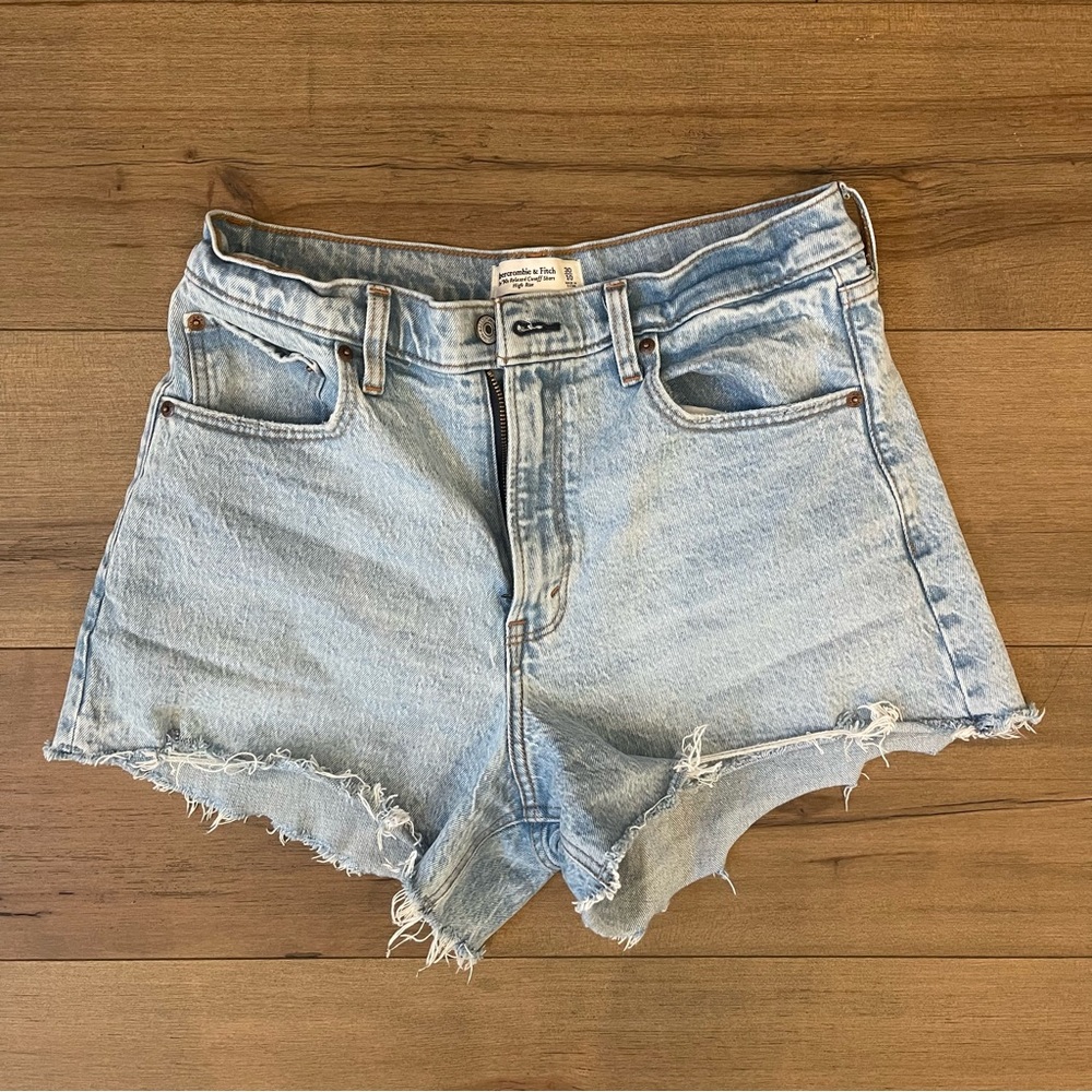 90s relaxed cutoff short high rise